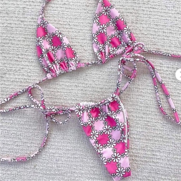 Frankie's Bikinis Other - Frankie's Bikinis Pink and White Floral Bikini